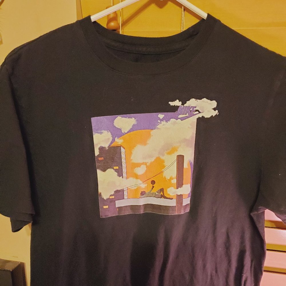 Black basketball shirt